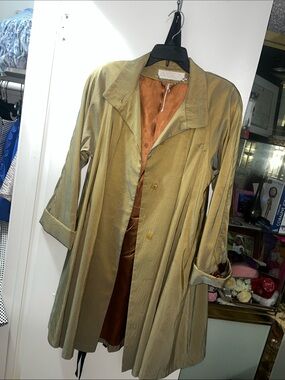 ANDREA FENZI Olive Green Trench Coat with Rust Lining